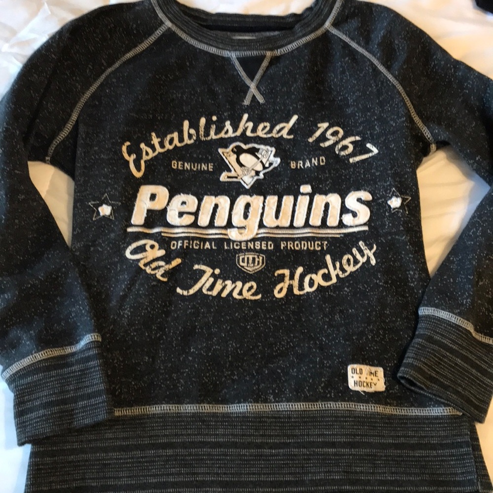 Pittsburgh Penguins sweatshirt